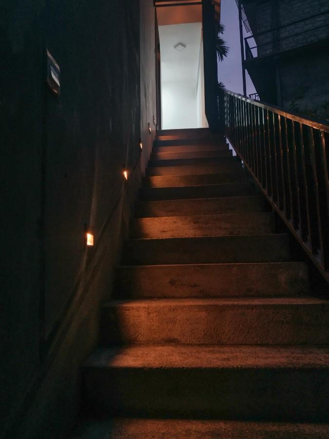 Once In Ella Hotel ภายนอก รูปภาพ